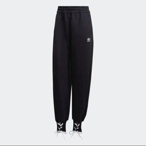 Adidas Ladies Sweatpants size M